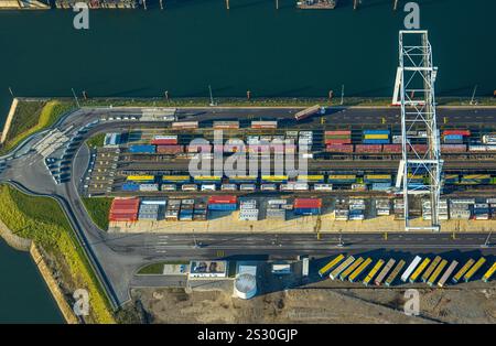 Luftbild, Hafen Duisburg duisport, Hafengebiet Containerterminal Kohleninsel, Ruhrort, Duisburg, Ruhrgebiet, Nordrhein-Westfalen, Deutschland ACHTUNGxMINDESTHONORARx60xEURO *** Vista aerea, porto di Duisburg duisport, area portuale terminal container Kohleninsel, Ruhrort, Duisburg, zona della Ruhr, Renania settentrionale-Vestfalia, Germania ATTENTIONxMINDESTHONORARx60xEURO Foto Stock