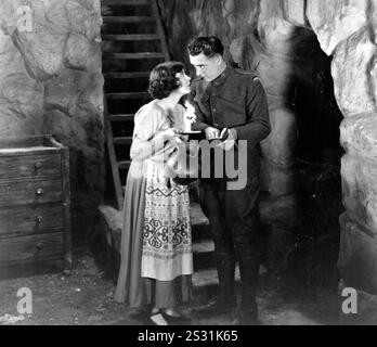 LA GRANDE PARADE RENEE ADOREE, JOHN GILBERT data: 1925 Foto Stock