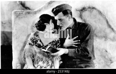 LA GRANDE PARADE RENEE ADOREE, JOHN GILBERT data: 1925 Foto Stock