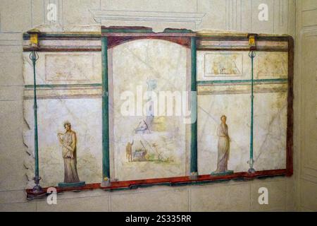 Sala affrescata (cubiculum) da Villa della Farnesina - Museo Nazionale Romano di Palazzo massimo alle Terme - Roma, Italia Foto Stock