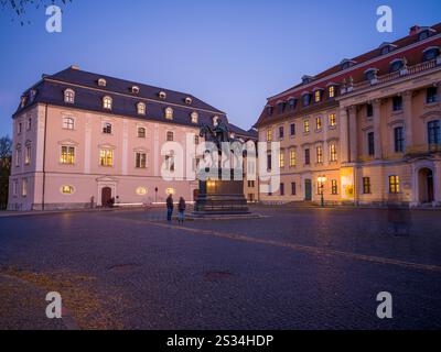 Biblioteca della duchessa Anna Amalia e Università di musica FRANZ LISZT, Platz der Demokratie, Weimar, Turingia, Germania centrale, Germania Est, Germania, Euro Foto Stock