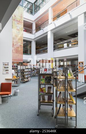Moderna biblioteca cittadina nei grandi magazzini culturali DAStietz, Chemnitz, Sassonia, Germania, Europa Foto Stock