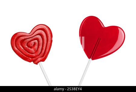 lecca-lecca-cuore rosso isolato su sfondo bianco. due lecca-lecca-lecca-cuore rossi isolati Foto Stock