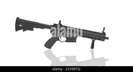 carabina isolata su sfondo bianco Foto Stock