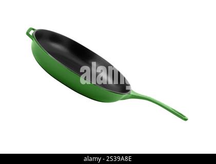 Teglia verde vintage con rivestimento antiaderente isolata su sfondo bianco. Teglia verde vintage con rivestimento antiaderente Foto Stock