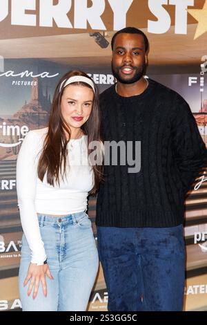 Proiezione speciale - Gerry Star - der schlechteste beste Produzent aller Zeiten Ceci chuh und Victor Ben Otekpen beim proiezione speciale Gerry Star - der schlechteste beste Produzent aller Zeiten im AchtBerlin AM 09.01.2025 a Berlino. *** Special Screening Gerry Star il peggior miglior produttore di tutti i tempi Ceci chuh e Victor Ben Otekpen alla Special Screening Gerry Star il peggior miglior produttore di tutti i tempi ad AchtBerlin il 09 01 2025 a Berlino Copyright: XEventpressxKochanx Foto Stock