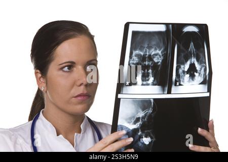 Ein Arzt im Krankenhaus mit Roentgenbild Foto Stock