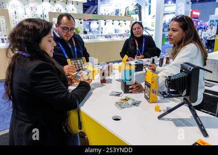 Las Vegas, Stati Uniti. 9 gennaio 2025. Lo stand Kodak al Las Vegas Convention Center durante il CES 2025 a Las Vegas il 10 gennaio 2025. (Foto di Travis P Ball/Sipa USA) credito: SIPA USA/Alamy Live News Foto Stock