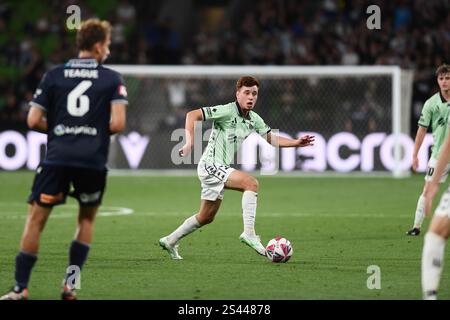 MELBOURNE, AUSTRALIA. 10 gennaio 2025. Nella foto: Il centrocampista del Western United Matthew Grimaldi ISUZU A League Round 13 Match, Melbourne Victory vs Western United all'AAMI Park di Melbourne, Australia il 10 gennaio 2025. Crediti: Karl Phillipson / Alamy Live News Foto Stock