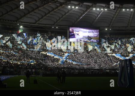 Stadio Olimpico, Roma, Italia. 10 gennaio 2025. Calcio di serie A italiano; Lazio contro Como; Lazio's Fans Credit: Action Plus Sports/Alamy Live News Foto Stock