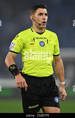 Arbitro Paride Tremolada nella ventesima giornata del Campionato di serie A tra S.S. Lazio e Como 1907 allo Stadio Olimpico il 10 gennaio 2025 a Roma, Italia. Foto Stock