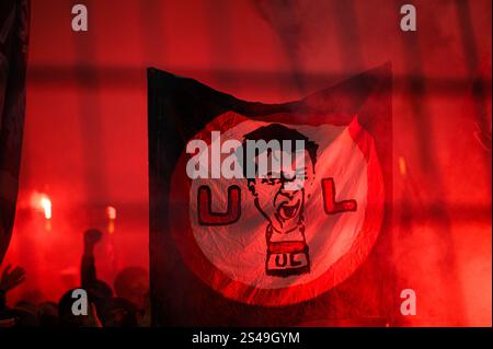 DORTMUND, GERMANIA - 10 GENNAIO 2025: + - partita di calcio del Borussia Dortmund contro Bayer 04 Leverkusen al Signal Iduna Park Foto Stock