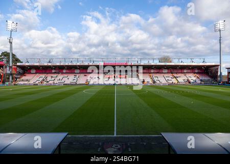 Vitality Stadium, Boscombe, Dorset, Englan. 11 gennaio 2025. Fa Cup Third Round Football, AFC Bournemouth contro West Bromwich Albion; Una visione generale del Vitality Stadium Credit: Action Plus Sports/Alamy Live News Foto Stock