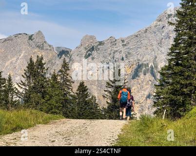 Haldensee, Austria. 22 agosto 2024. Meteo sul sentiero escursionistico da Haldensee a Edenalpe, Graener Oedenalpe, Nesselwaengle il 22 agosto 2024 ad Haldensee, Tirolo, Austria. Fotografo: ddp Images/STAR-Images credito: ddp media GmbH/Alamy Live News Foto Stock