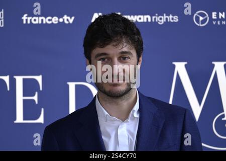 Ambasciata di Francia a Roma, Roma, Italia, 10 gennaio 2025, lino Guanciale durante il Photocall della serie Rai "il Conte di Montecristo" - News Foto Stock