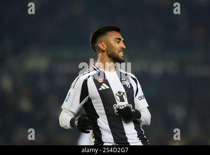 Torino, Italia. 11 gennaio 2025. Filip Kostic della Juventus FC durante la stagione 2024/25, partita di calcio tra Torino FC e Juventus FC l'11 gennaio 2025 allo Stadio Olimpico "grande Torino", Torino. Crediti: Nderim Kaceli/Alamy Live News Foto Stock