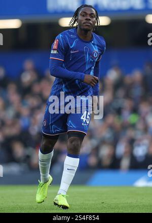 Londra, Regno Unito. 11 gennaio 2025. Romeo Lavia del Chelsea durante la partita di fa Cup allo Stamford Bridge di Londra. Il credito per immagini dovrebbe essere: Paul Terry/Sportimage Credit: Sportimage Ltd/Alamy Live News Foto Stock