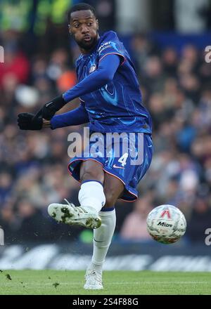 Londra, Regno Unito. 11 gennaio 2025. Tosin Adarabioyo del Chelsea durante la partita di fa Cup allo Stamford Bridge di Londra. Il credito per immagini dovrebbe essere: Paul Terry/Sportimage Credit: Sportimage Ltd/Alamy Live News Foto Stock