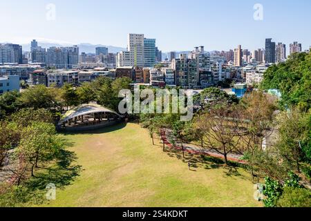 Vista aerea del Parco della Foresta di Wenshan nella città di Taipei, Taiwan Foto Stock