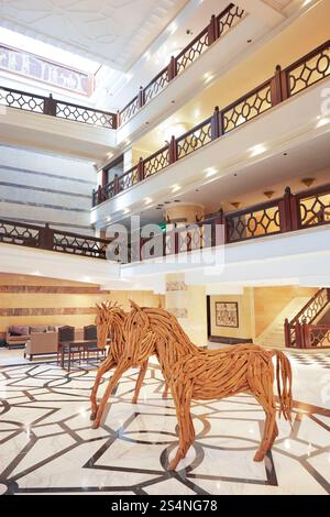 Interno del Marriott Hotel (ex Hotel Panamericano) sulla 9 de Julio Avenue, vicino all'Obelisco, Buenos Aires, Argentina. Foto Stock