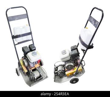 La benzina a direzione singola piastra vibrante compattatore isolati su sfondo bianco Foto Stock