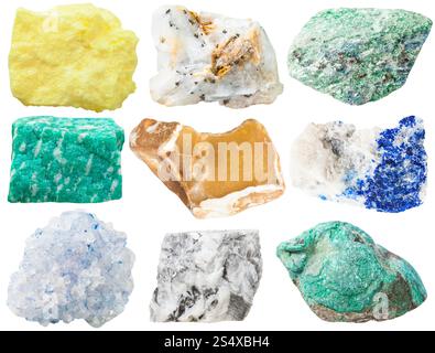 Raccolta di diverse rocce e pietre minerali - zolfo, cristalli di pirite in quarzite, Fuchsite, amazonite, selce, lazurite con cristalli di pirite, Foto Stock