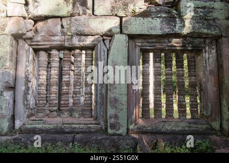 I templi Khmer di Koh Ker a est della città di Srayong a ovest della città di Preah Vihear, nella Cambogia settentrionale. Cambogia, Sra Em, novembre 2017. Foto Stock