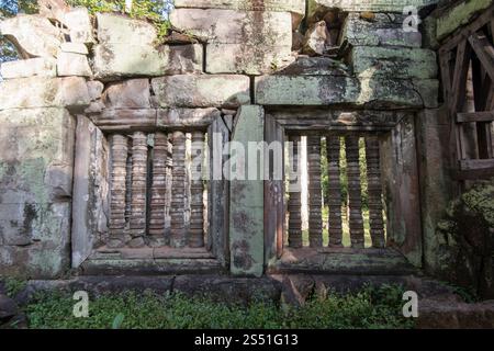 I templi Khmer di Koh Ker a est della città di Srayong a ovest della città di Preah Vihear, nella Cambogia settentrionale. Cambogia, Sra Em, novembre 2017. Foto Stock