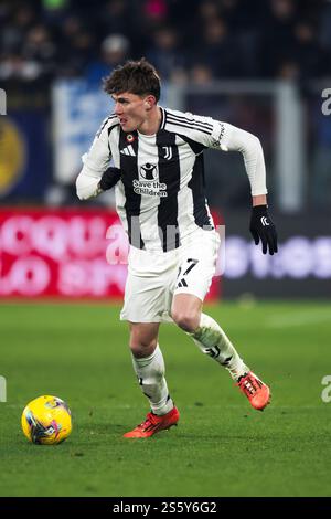 Bergamo, Italia. 14 gennaio 2025. Nicolo Savona della Juventus FC in azione durante la partita di calcio di serie A tra Atalanta BC e Juventus FC. Crediti: Nicolò campo/Alamy Live News Foto Stock