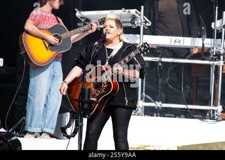 Londra, Regno Unito - 6 luglio 2023: I pulcini si esibiscono all'American Express British Summertime a Hyde Park, Londra Foto Stock