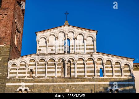 Chiesa di San Pietro Somaldi in Piazza San Pietro Somaldi a Lucca, provincia di Lucca, Toscana, Italia Foto Stock