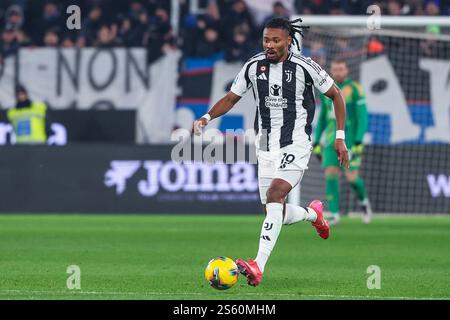 Bergamo, Italia. 14 gennaio 2025. Khephren Thuram della Juventus FC visto in azione durante la partita di calcio di serie A 2024/25 tra l'Atalanta BC e la Juventus FC al Gewiss Stadium credito: Independent Photo Agency/Alamy Live News Foto Stock