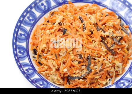 Cucina locale della prefettura di Okinawa in Giappone. Si chiama ' Ninjin Shirishiri ' Foto Stock