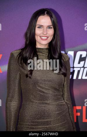 Jana Riva Beim Screening des Netflix Films Back in Action im Zoo Palast. Berlino, 15.01.2025 *** Jana Riva alla proiezione del film di Netflix Back in Action allo Zoo Palast di Berlino, 15 01 2025 foto:XM.xBehrensx/xFuturexImagex Back 5260 Foto Stock