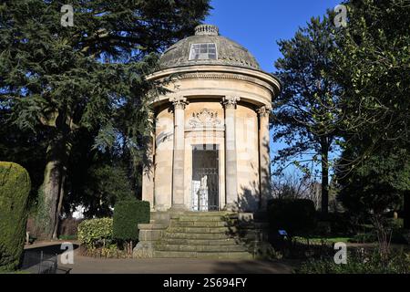 Il Jephson Memorial, classificato di II livello, a Jephson Gardens - Royal Lemington Spa Foto Stock