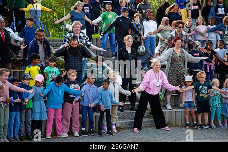 Umea, Norrland Svezia - 19 agosto 2024: Rocket game al primo giorno di scuola Foto Stock
