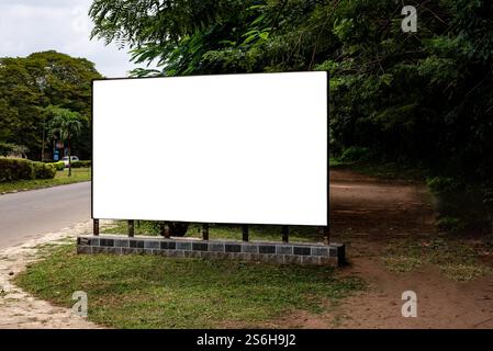 Outlook della porta principale dell'Università di Ibadan nello stato di Oyo, Nigeria - Africa occidentale mercoledì 4 settembre 2024. Gli studenti dell'UI protestano come Varsity c Foto Stock