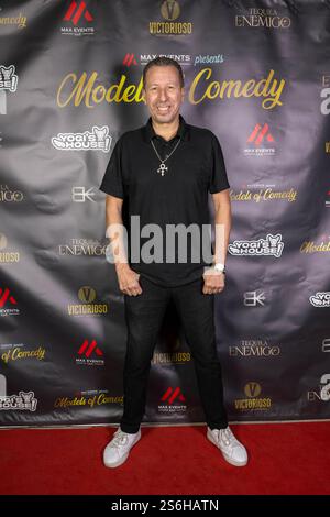 Los Angeles, Stati Uniti. 15 gennaio 2025. DJ DaddyD partecipa ai 2025 modelli di Comedy Raise Funds for Fire Relief a Los Angeles. (Foto di Eugene Powers/SOPA Images/Sipa USA) credito: SIPA USA/Alamy Live News Foto Stock