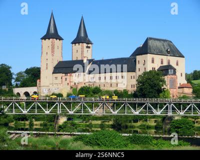 Castello di Rochlitz con trabi ferroviari Foto Stock
