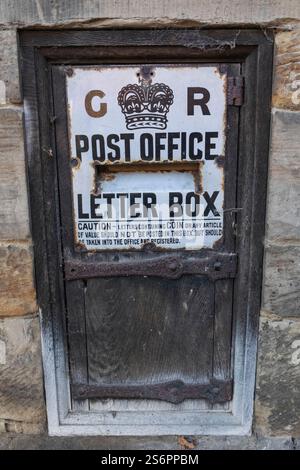 England, Kent, Penshurst, Historical Vintage Post Office Letter Box Foto Stock