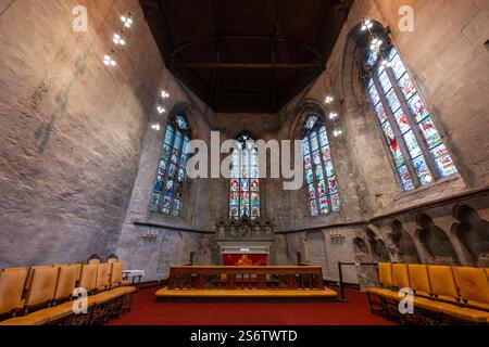 Bergen, Norvegia - 30 luglio 2024: Cattedrale medievale di Bergen (Domkirken) a Bergen, Norvegia Foto Stock