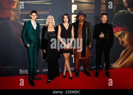Anteprima - Uppercut Andrew Ibach, Joanna Cassidy, Luise Großmann, Ving Rhames und Scott Monahan bei der Premiere zu Uppercut im Kino in der Kulturbrauerei AM 17.01.2025 a Berlino. *** Premiere Uppercut Andrew Ibach, Joanna Cassidy, Luise Großmann, Ving Rhames e Scott Monahan alla prima di Uppercut a Kino in der Kulturbrauerei il 17 01 2025 a Berlino Copyright: XEventpressxKochanx Foto Stock