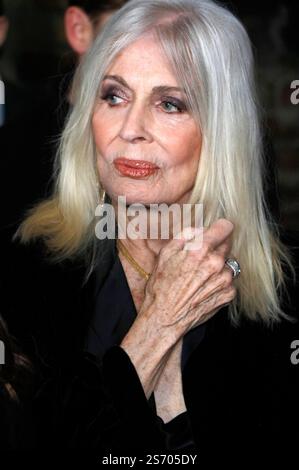 Joanna Cassidy bei der Premiere des Kinofilms Uppercut im Kino in der Kulturbrauerei. Berlino, 17.01.2025 *** Joanna Cassidy alla prima del film Uppercut al cinema nella Kulturbrauerei Berlin, 17 01 2025 foto:XA.xBuggex/xFuturexImagex uppercut 5204 Foto Stock