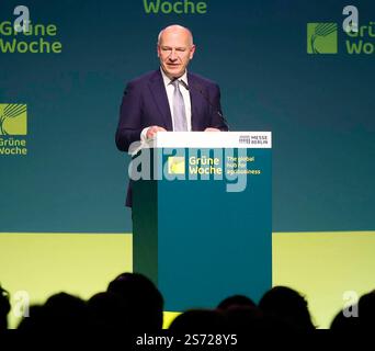 Kai Wegner bei der Eröffnungsfeier der Blumenhalle auf der Grünen Woche 2025. *** Kai Wegner alla cerimonia di apertura della sala dei fiori alla settimana Verde 2025 Foto Stock