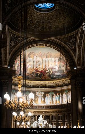 Altare monumentale della Chiesa della Madeleine a Parigi Foto Stock