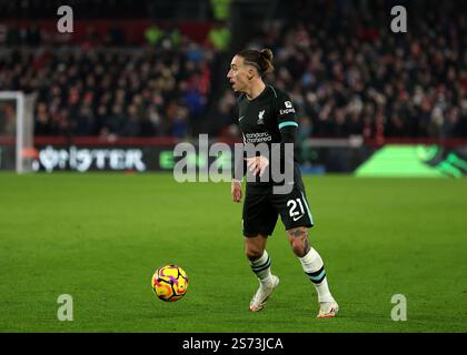 18 gennaio 2025; Gtech Community Stadium, Brentford, Londra, Inghilterra; Premier League Football, Brentford contro Liverpool; Kostas Tsimikas del Liverpool Foto Stock