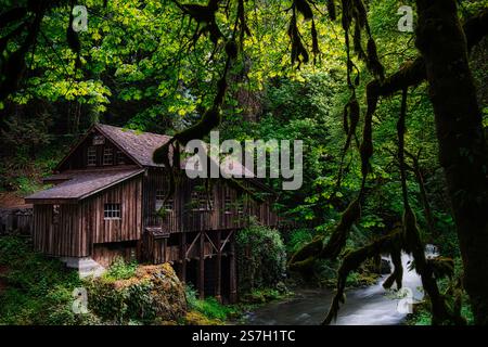 Il Cedar Creek Grist Mill Foto Stock