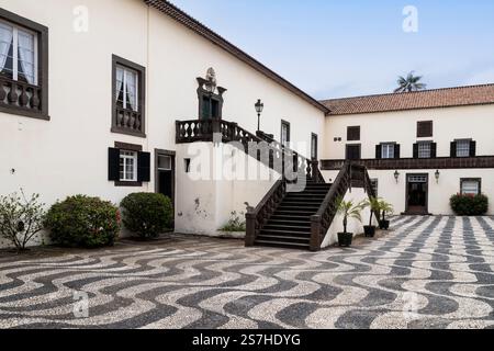 Cortile del Palazzo di San Lorenzo, noto anche come forte di San Lorenzo nel centro di Funchal; Madeira. Foto Stock