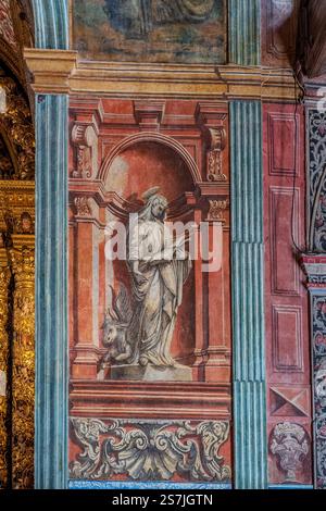 Squisita decorazione nella chiesa di San Giovanni Evangelista del Collegio dei Gesuiti di Funchal (Igreja de São João Evangelista do Colégio do Funchal), Madeira Foto Stock