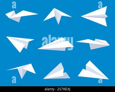 Piano di carta. Aeroplani di carta origami bianchi da diverse angolazioni nel cielo blu, aerei semplici per il design aeronautico con logo, set vettoriale piatto. Piano di carta. Aerei di carta bianca da diverse angolazioni nel cielo blu, aerei volanti per design aeronautico con logo, set di vettori piatti Illustrazione Vettoriale